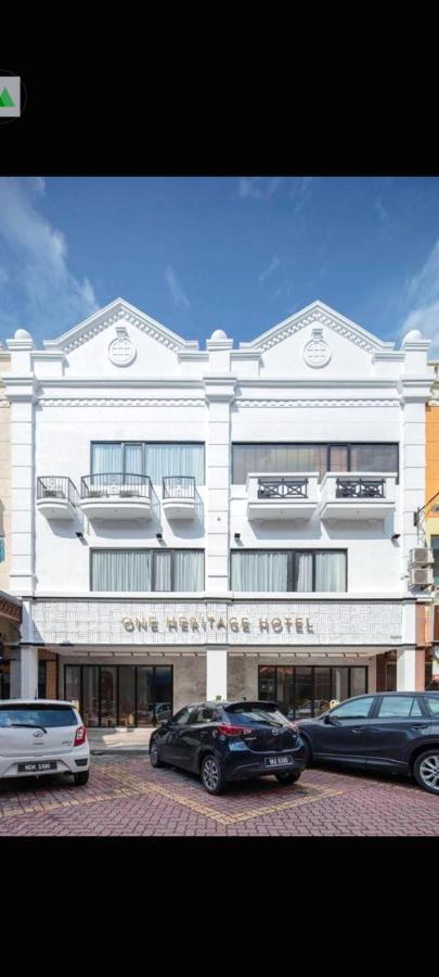 One Heritage Hotel Серембан Екстериор снимка
